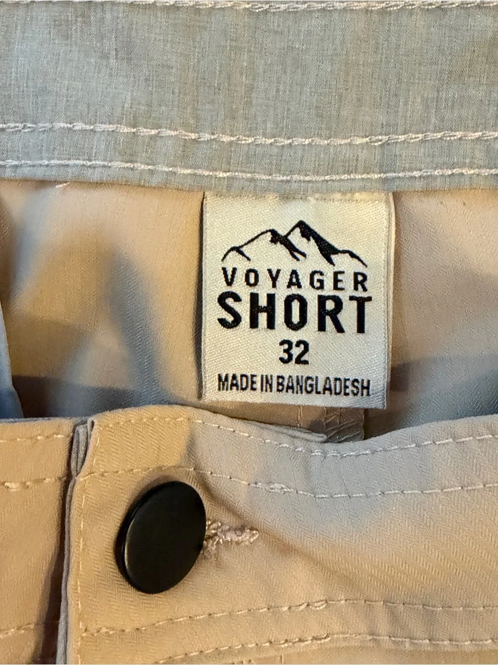 Voyager by Trunks Brand Men's Tan Cargo Shorts with Utility Pockets Inseam 9